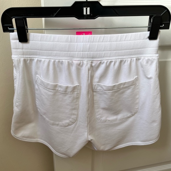 NWT Lilly Pulitzer 4” Trysta shorts - Picture 5 of 7